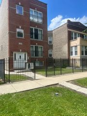 720 N Central Park Avenue 3, Chicago, IL 60651