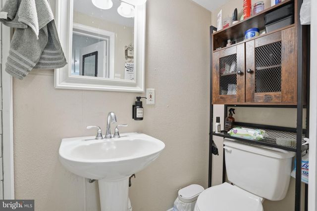 407 CASTELLO AVE, Hatboro, PA 19040