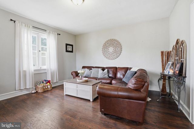 407 CASTELLO AVE, Hatboro, PA 19040