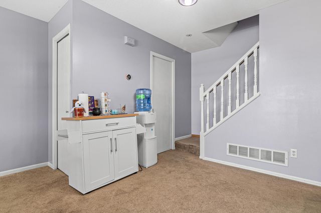 11863 River Hills Drive, Burnsville, MN 55337