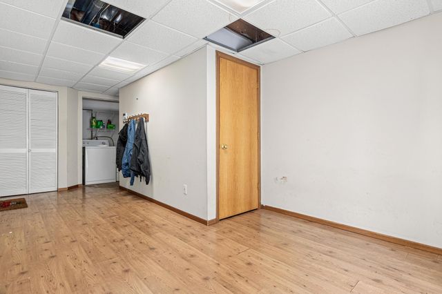 11863 River Hills Drive, Burnsville, MN 55337