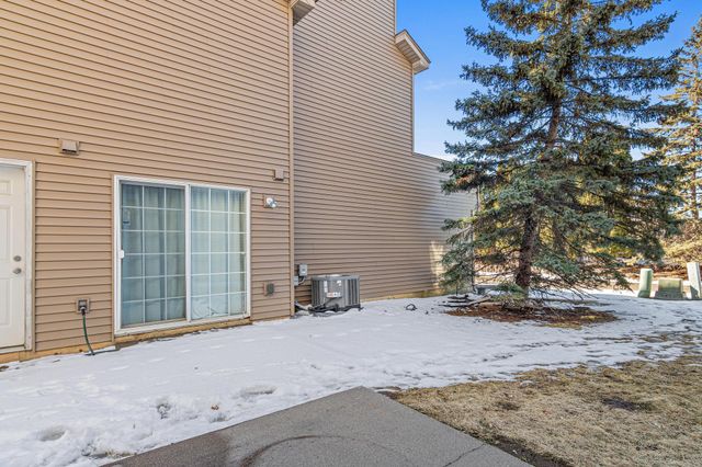 11863 River Hills Drive, Burnsville, MN 55337