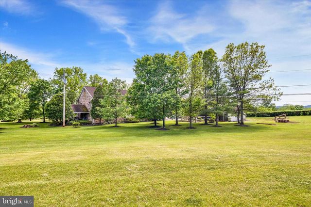 395 MONOCACY HILL RD, Birdsboro, PA 19508
