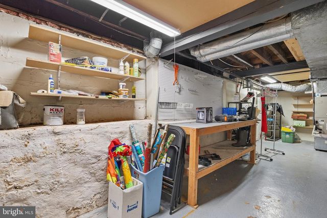 315 NORTH BEND RD, Baltimore, MD 21229
