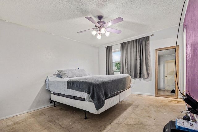 5300 Princess Court, Lake Dallas, TX 75065