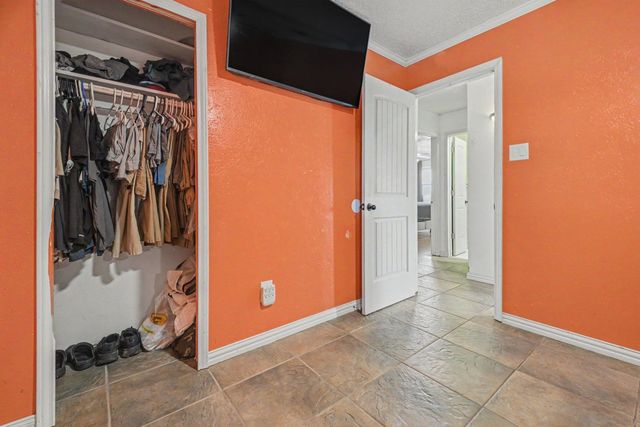 5300 Princess Court, Lake Dallas, TX 75065