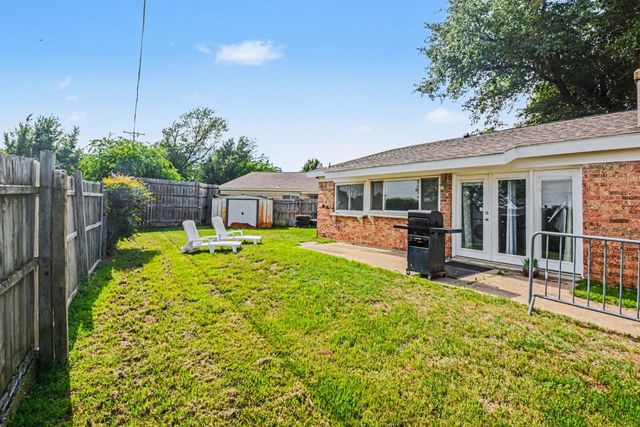 5300 Princess Court, Lake Dallas, TX 75065