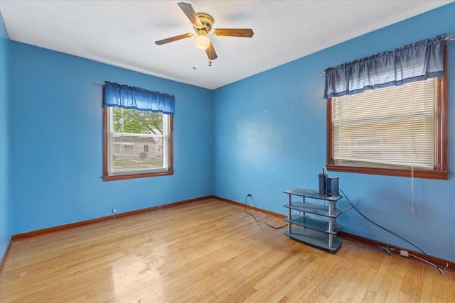 3434 S 2nd STREET, Milwaukee, WI 53207