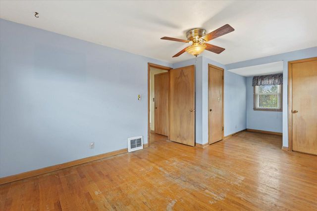 3434 S 2nd STREET, Milwaukee, WI 53207