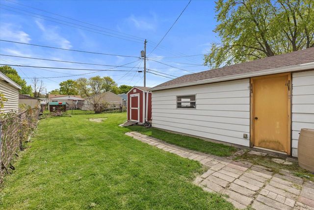 3434 S 2nd STREET, Milwaukee, WI 53207