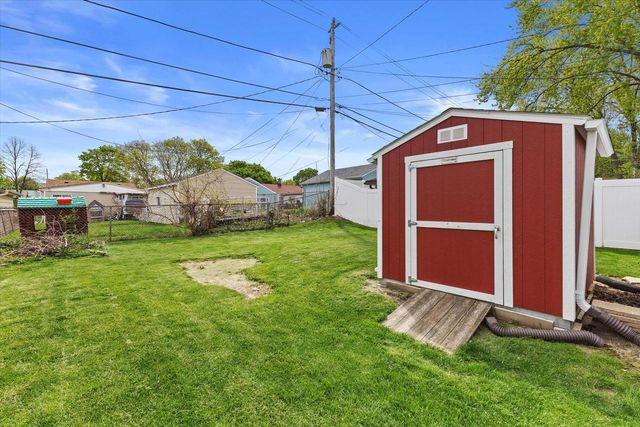 3434 S 2nd STREET, Milwaukee, WI 53207