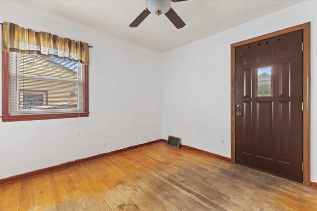 3434 S 2nd STREET, Milwaukee, WI 53207
