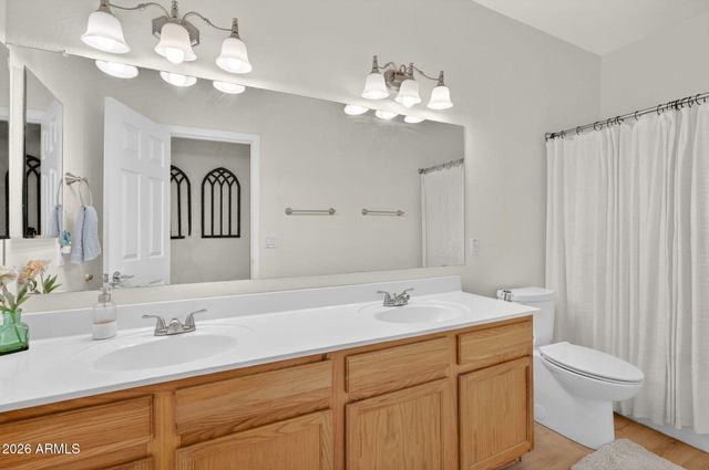 3234 E LARK Court, Gilbert, AZ 85297