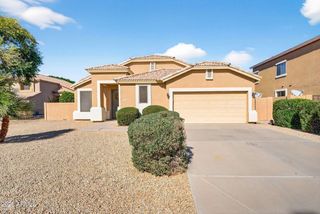 3234 E LARK Court, Gilbert, AZ 85297