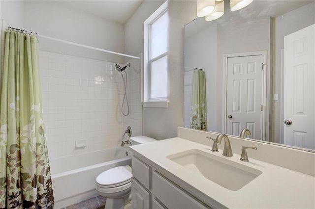2614 Kinney Oaks CT, Austin, TX 78704