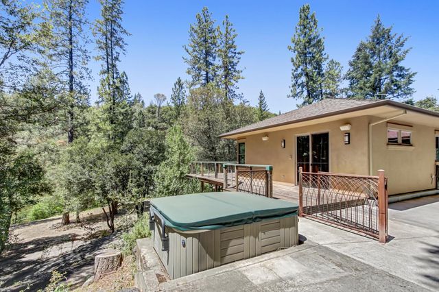 1451 Dog Bar Rd, Colfax, CA 95713