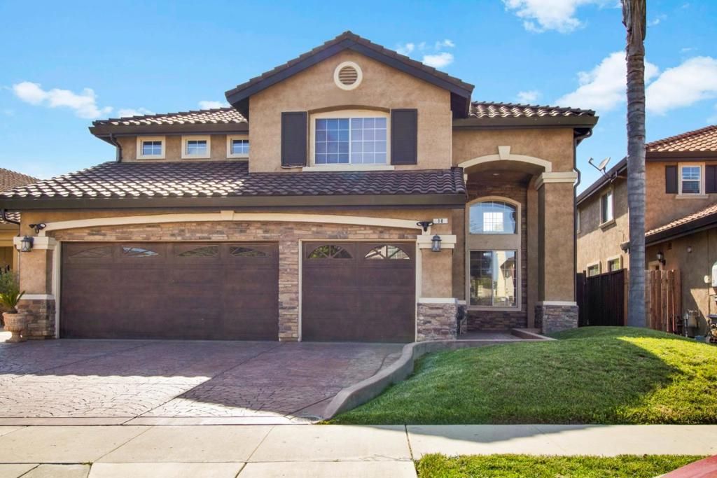 Image 1 of property listing at Address unavailable.