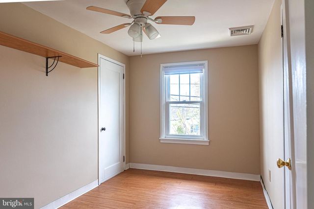 230 N PENROSE ST, Quakertown, PA 18951