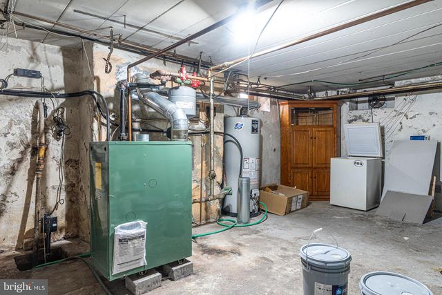 230 N PENROSE ST, Quakertown, PA 18951
