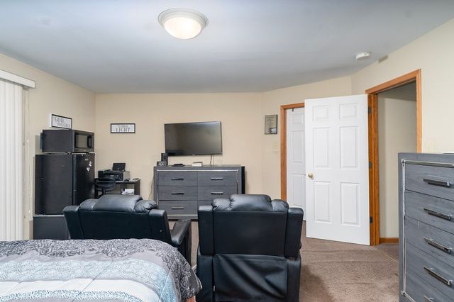 4608 Lindenwood Court, Matteson, IL 60443