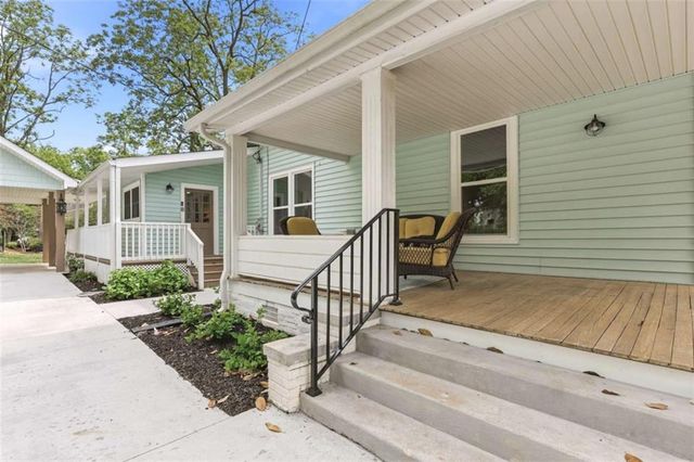 420 Foreacre Street, Cornelia, GA 30531