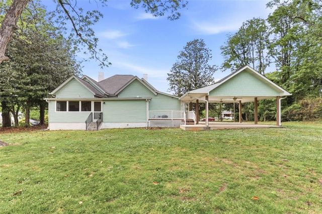 420 Foreacre Street, Cornelia, GA 30531