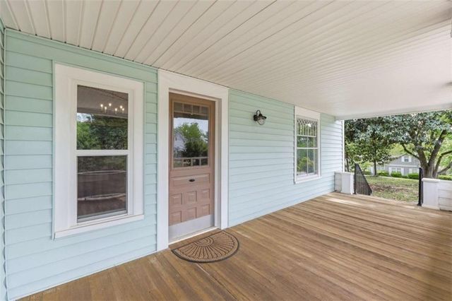 420 Foreacre Street, Cornelia, GA 30531