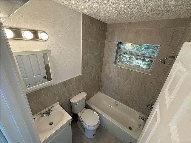 521 88TH AVENUE N, St Petersburg, FL 33702