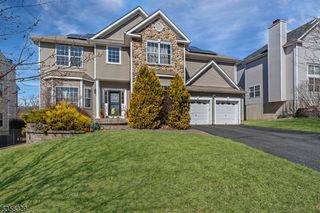 692 Skyline Dr, Jefferson Twp., NJ 07849