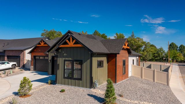2320 Hidden Hills Court, Grand Junction, CO 81507