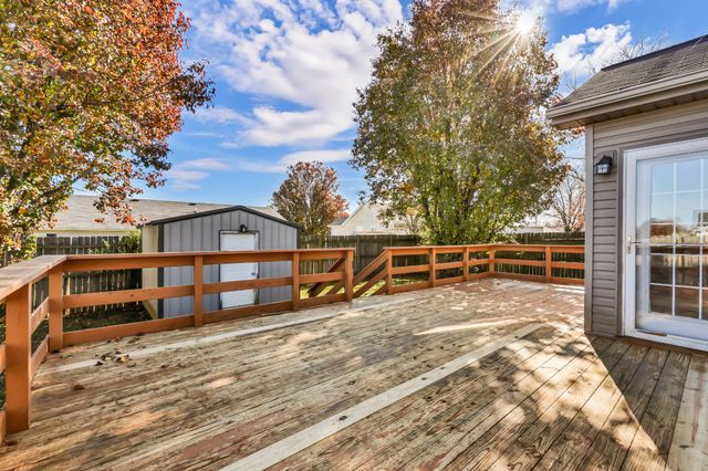1076 Pyle Ln, Hopkinsville, KY 42240