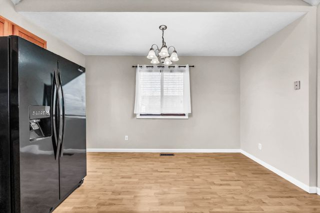 1076 Pyle Ln, Hopkinsville, KY 42240