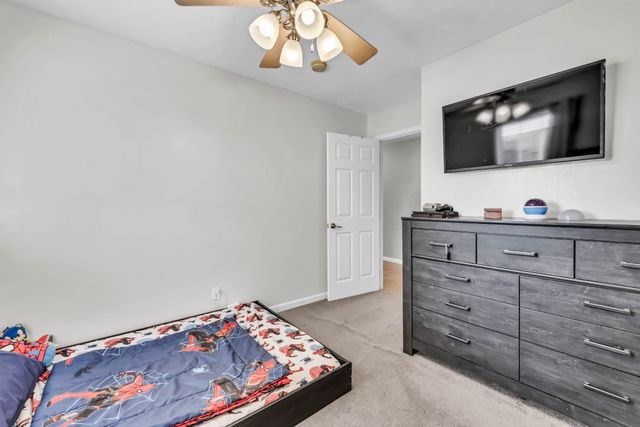 1076 Pyle Ln, Hopkinsville, KY 42240