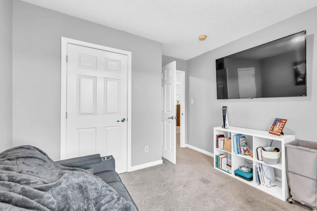 1076 Pyle Ln, Hopkinsville, KY 42240