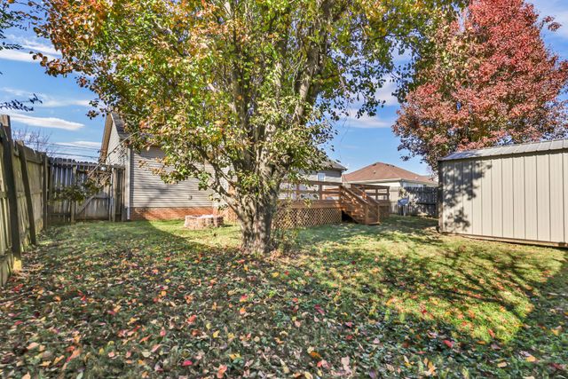 1076 Pyle Ln, Hopkinsville, KY 42240