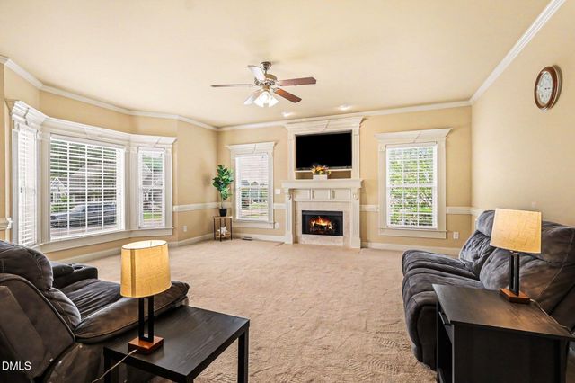 7209 Lace Leaf Way, Fuquay Varina, NC 27526