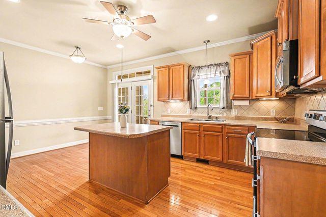 7209 Lace Leaf Way, Fuquay Varina, NC 27526
