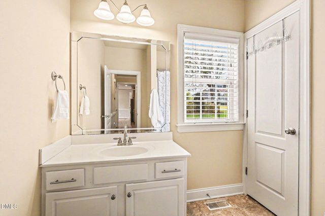 7209 Lace Leaf Way, Fuquay Varina, NC 27526