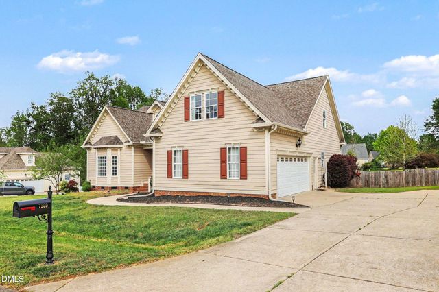 7209 Lace Leaf Way, Fuquay Varina, NC 27526