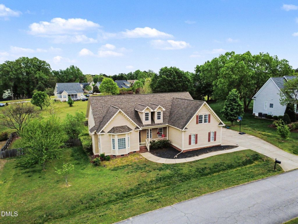 7209 Lace Leaf Way, Fuquay Varina, NC 27526