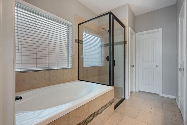 2018 Wembley Way, Rosenberg, TX 77471