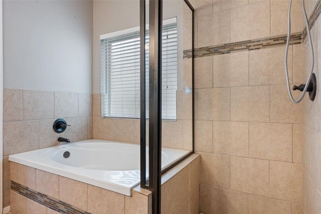 2018 Wembley Way, Rosenberg, TX 77471