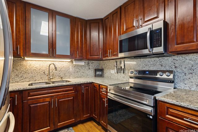 98-524 Lulu Place 84, Aiea, HI 96701