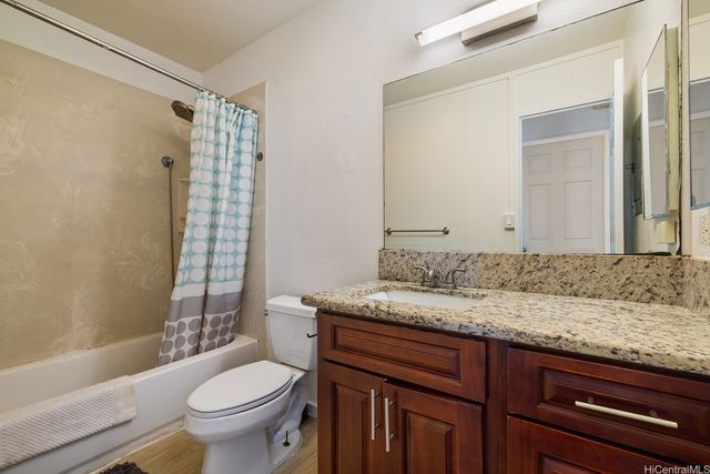 98-524 Lulu Place 84, Aiea, HI 96701