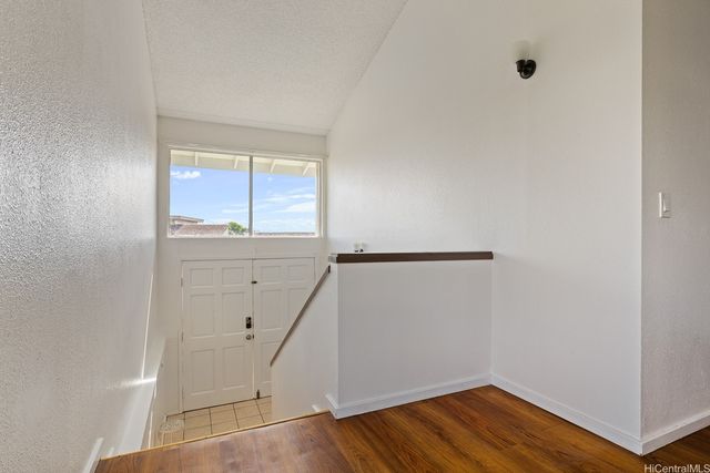 98-524 Lulu Place 84, Aiea, HI 96701