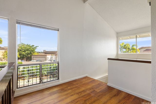 98-524 Lulu Place 84, Aiea, HI 96701
