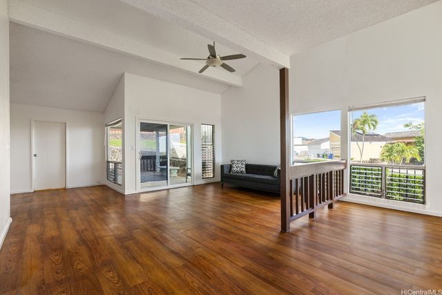 98-524 Lulu Place 84, Aiea, HI 96701