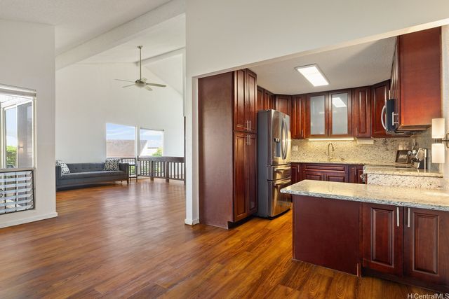 98-524 Lulu Place 84, Aiea, HI 96701