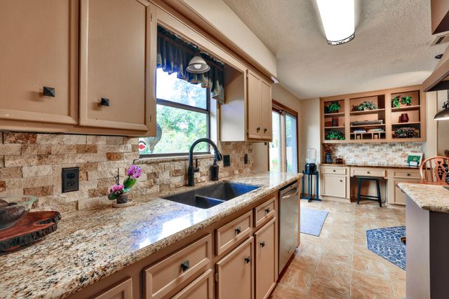 16011 Pebble Bend Drive, Houston, TX 77068