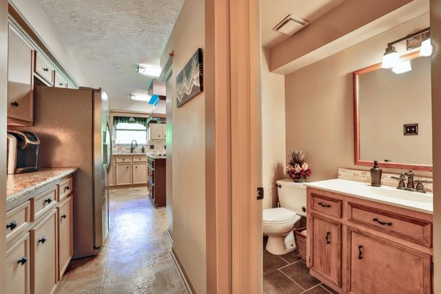 16011 Pebble Bend Drive, Houston, TX 77068